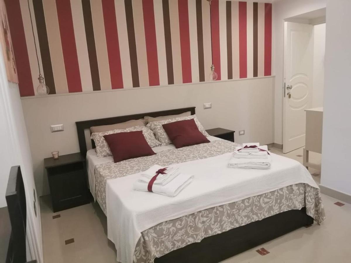 Le Stanze Di Eli E Gio Panzió Castellammare di Stabia Kültér fotó